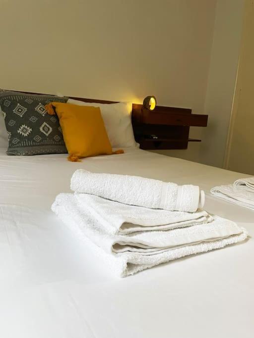 Cute And Quiet Apartment In The Center Of Атина Екстериор снимка
